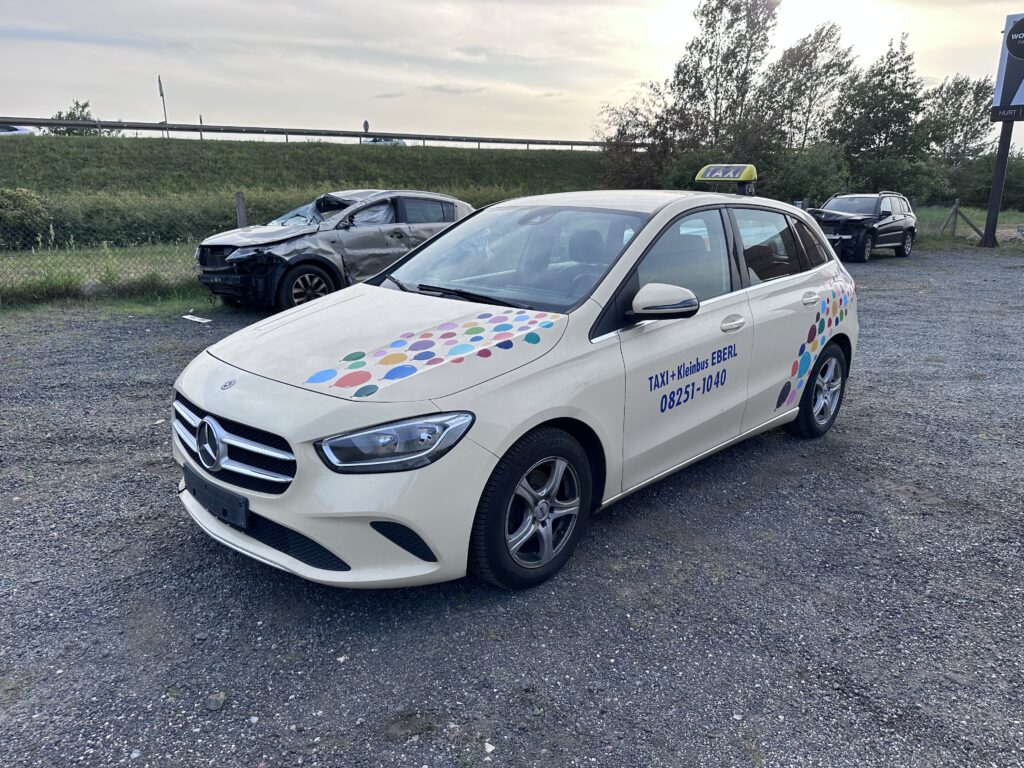 Mercedes-Benz B180 TAXI